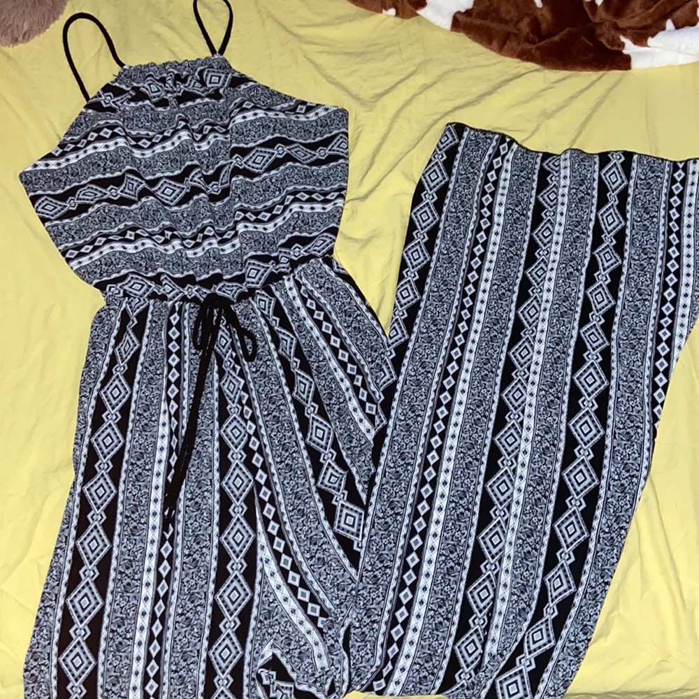 Beach vibe sleeveless jumpsuit